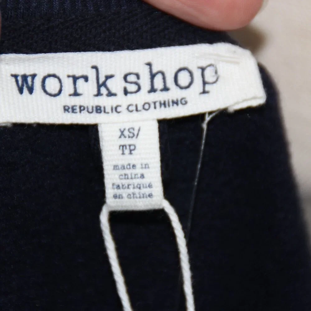 Workshop Republic NWT Women's XS Blue Beach Sweatshirt Pullover Coastal comfort - Picture 7 of 8